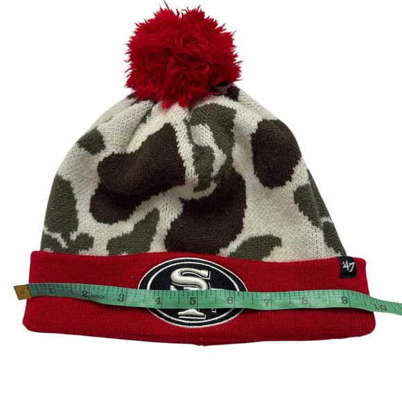 San Francisco 49ers Camo Cuffed Pompom Beanie Forty Seven NFL Licensed Red White - Picture 5 of 6